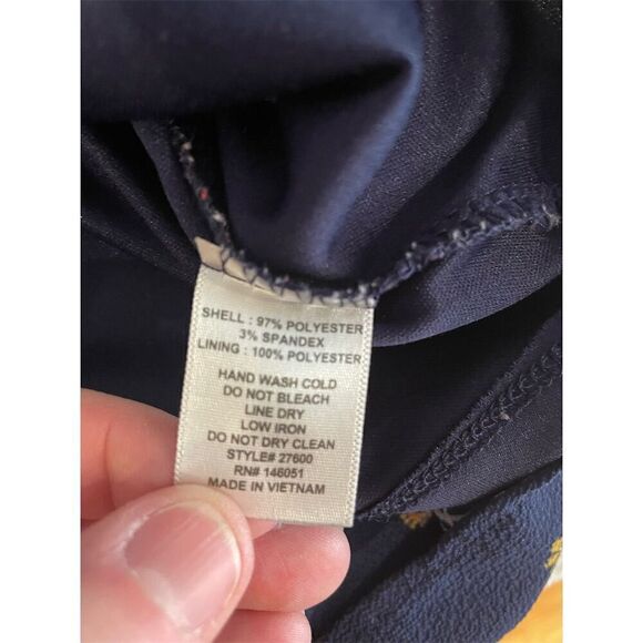 Monteau Los Angeles Women's M Navy Blue Floral Spaghetti Strap Camisole Top - Picture 9 of 9